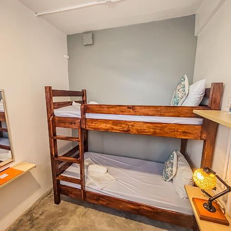 Av Suites Puerto Galera Dış mekan fotoğraf