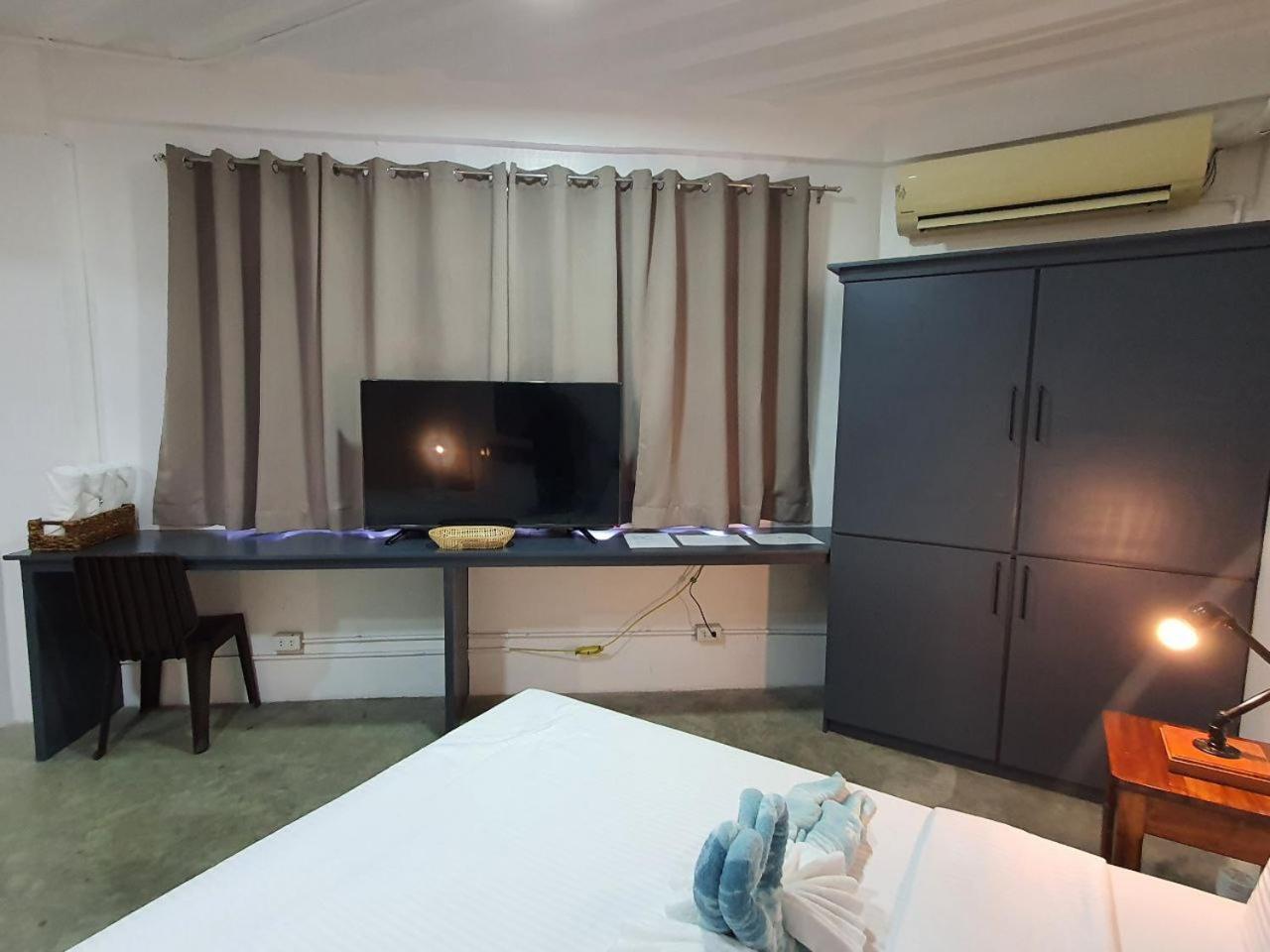 Av Suites Puerto Galera Dış mekan fotoğraf