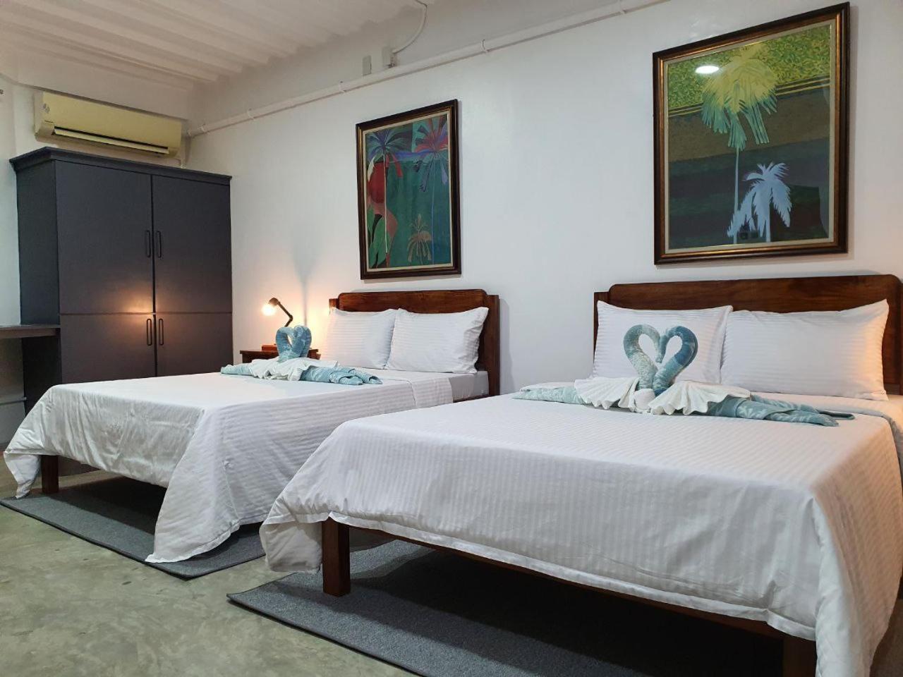 Av Suites Puerto Galera Dış mekan fotoğraf