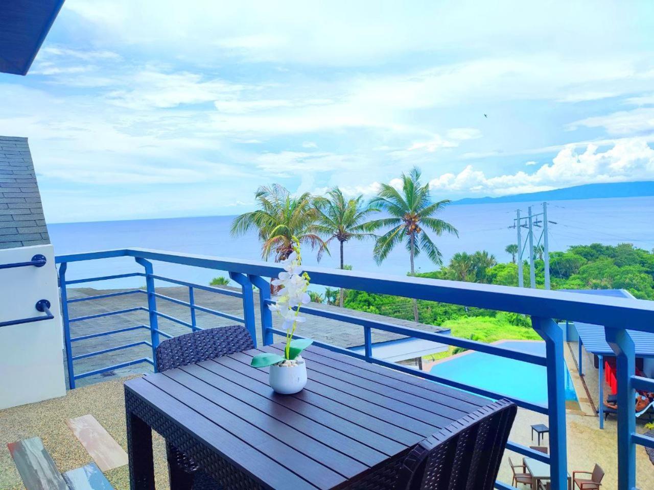 Av Suites Puerto Galera Dış mekan fotoğraf