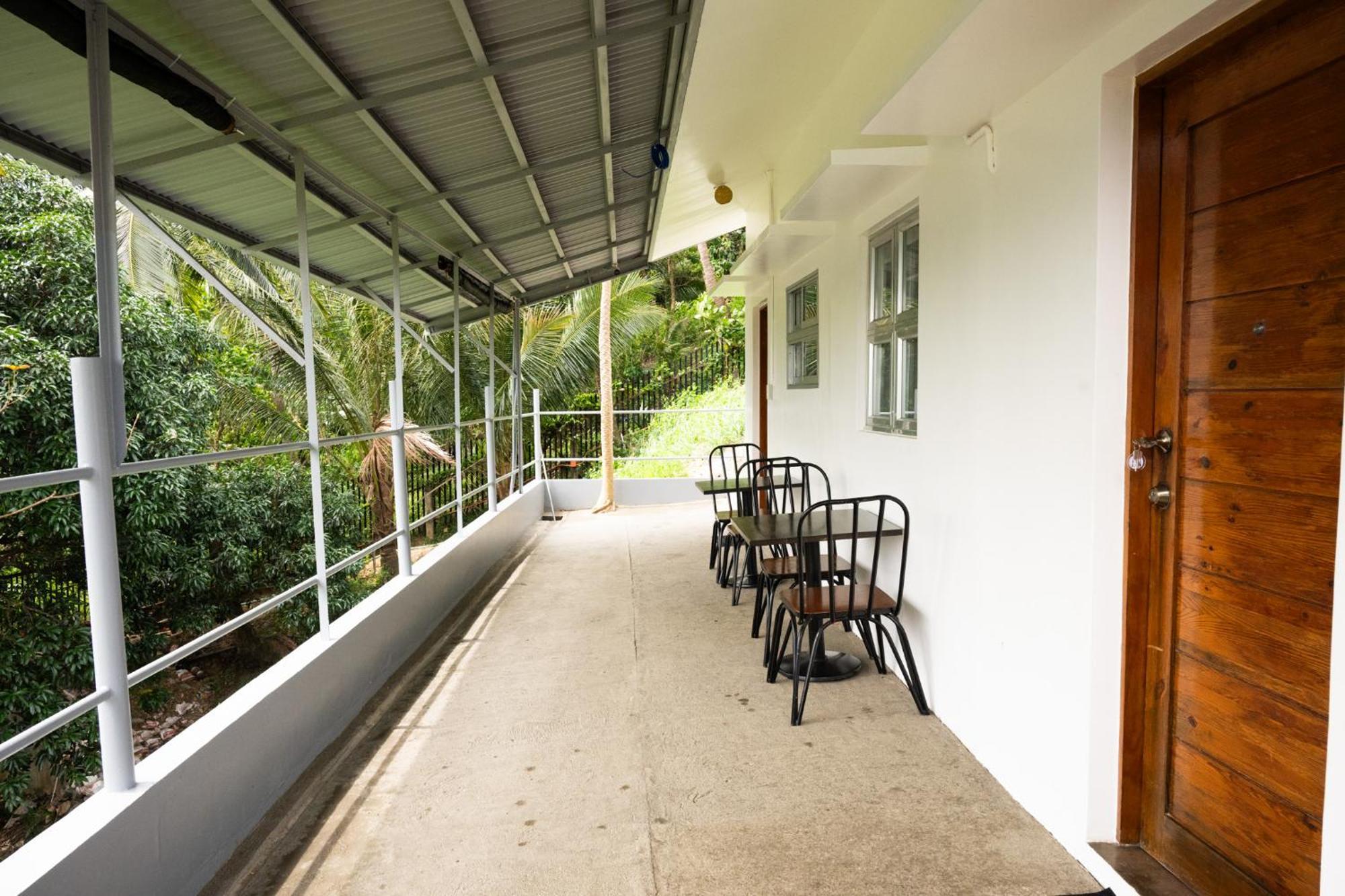 Av Suites Puerto Galera Dış mekan fotoğraf