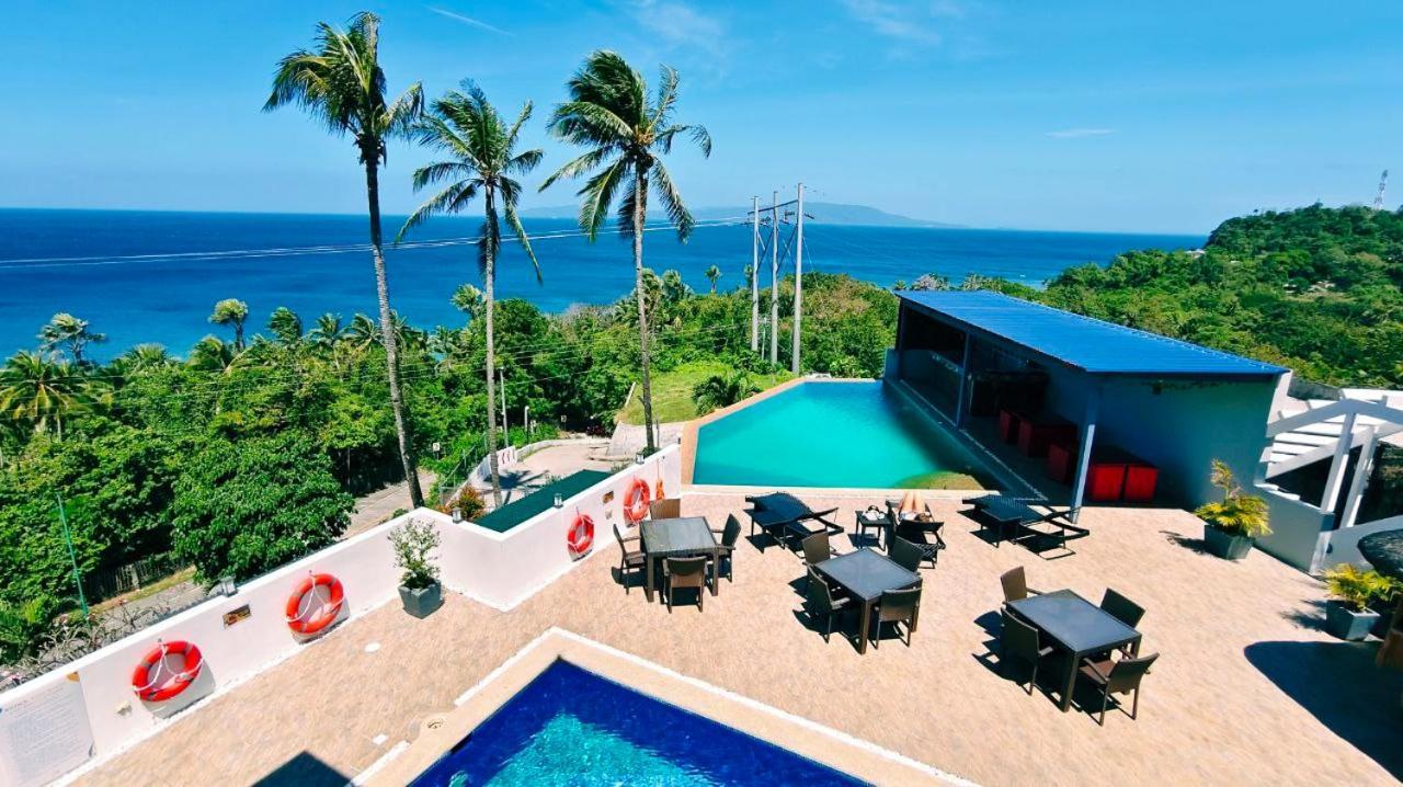 Av Suites Puerto Galera Dış mekan fotoğraf